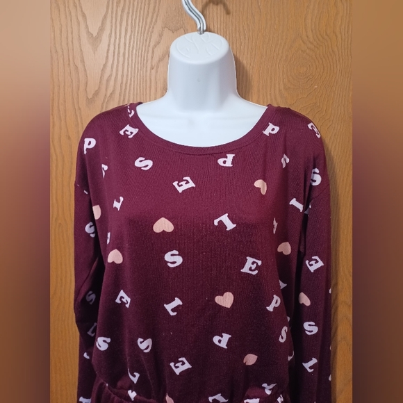 JENNI INTIMATES maroon drawstring waist Keyhole back long sleeve sleep romper - Picture 2 of 7